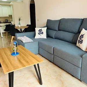 La Ola. Cabezo 2 Parking Place Apartment El Medano (Tenerife)
